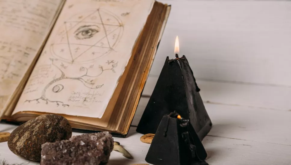 UNAM lanza catalogo de brujeria