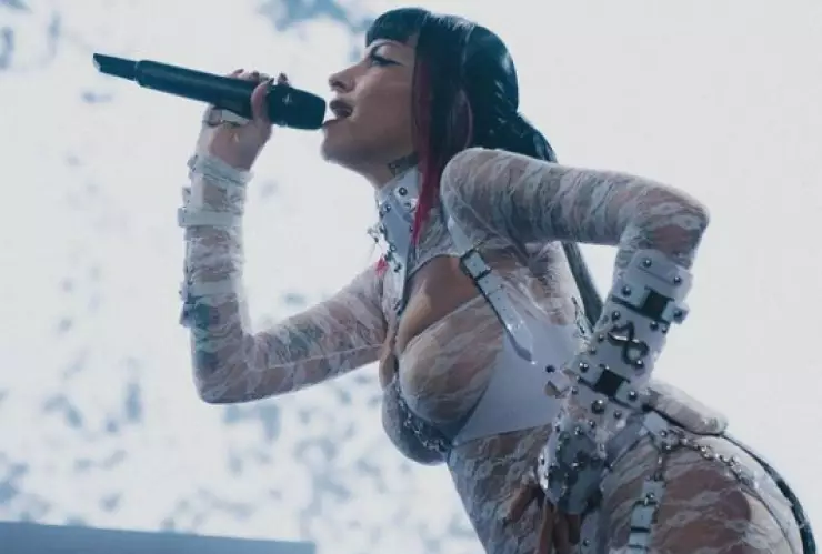 La propia Cazzu AUMENTÓ los rumores de su embarazo