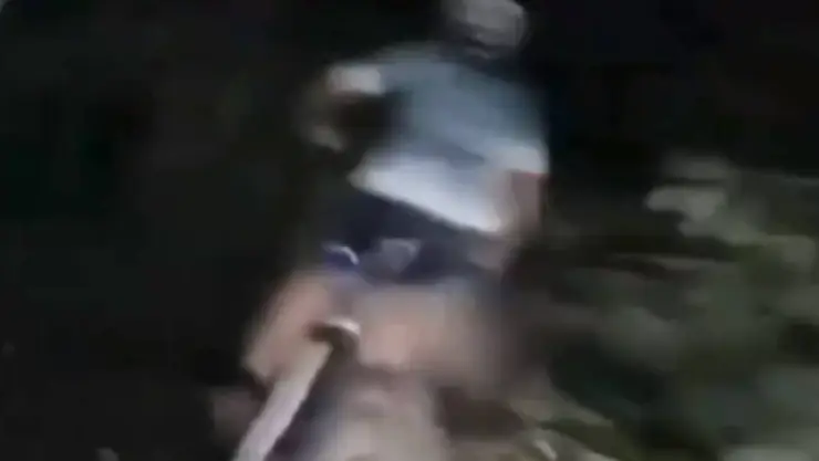 PVIDEO_ ¿Ciclistas captaron a un fantasma en una carretera Las imágenes impactaron