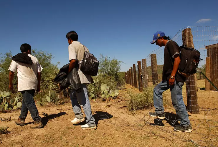 Border Patrol BORSTAR Team Searches for Dying Illegal Immigrants