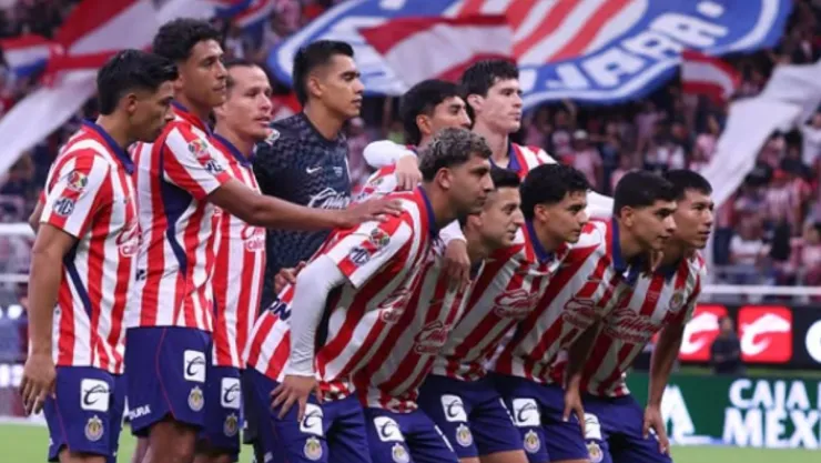 chivas-vive-momentos-criticos-mercado-fichajes-europa