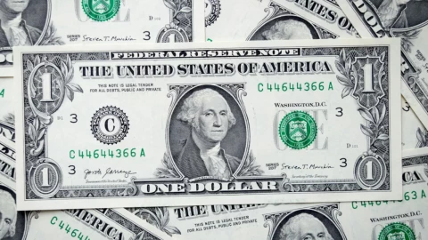 ¿Subió o bajó? Este es el precio del dólar hoy martes 26 de enero del 2026