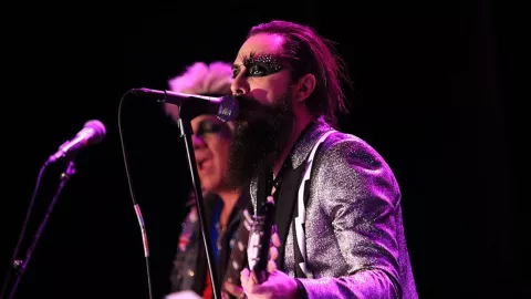 Moderatto