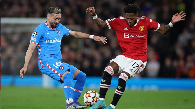 Héctor Herrera ante el Manchester United