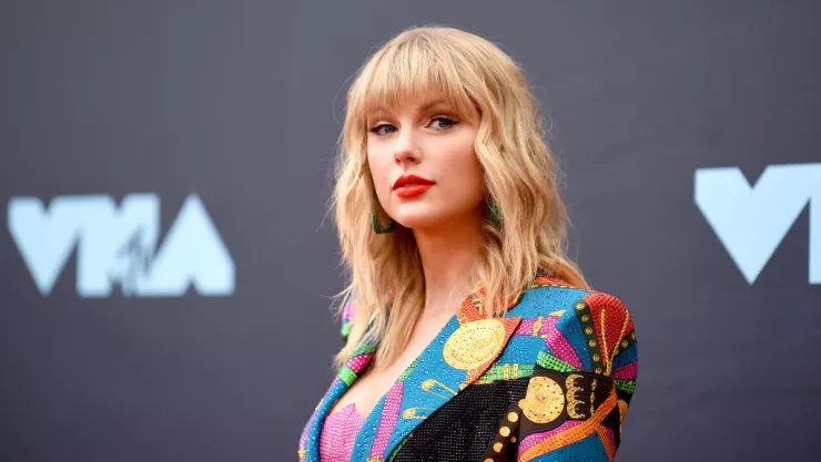 Taylor Swift anunció el lanzamiento de ‘Evermore’, su noveno disco de estudio