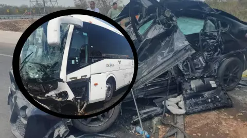 Fuerte accidente en libramiento Chac Mool de Cancún deja 2 lesionado (1).jpg