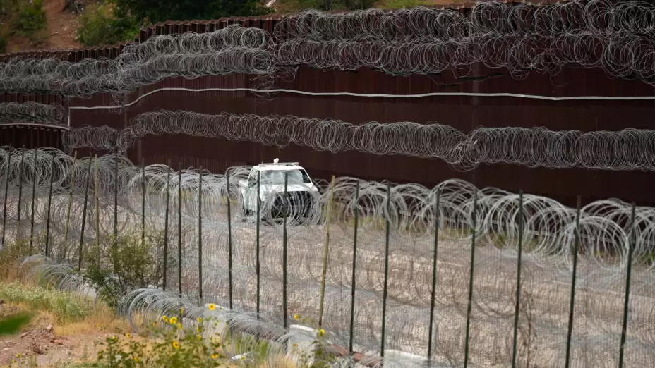 Lado estadunidense del muro fronterizo entre EU y México