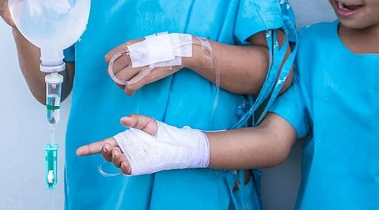 hepatitis infantil qué es síntomas