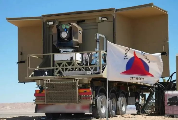VIDEO: ¿Cómo funciona el Iron Beam? El poderoso sistema con láser que usa Israel