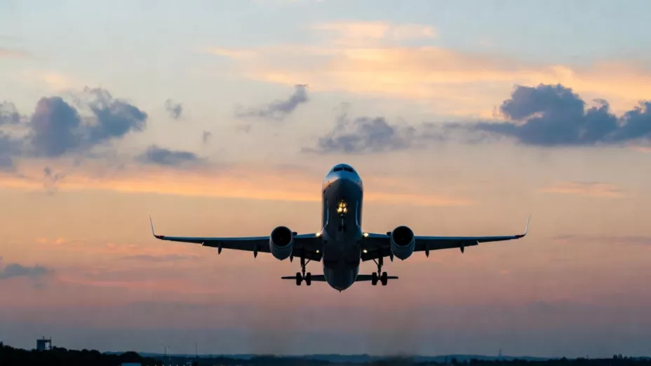 ¡Demorados! Estado de vuelos en el Aeropuerto Internacional del Bajío hoy 25 de noviembre EN VIVO.jpg
