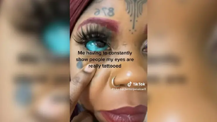 tiktoker se tatua los ojos