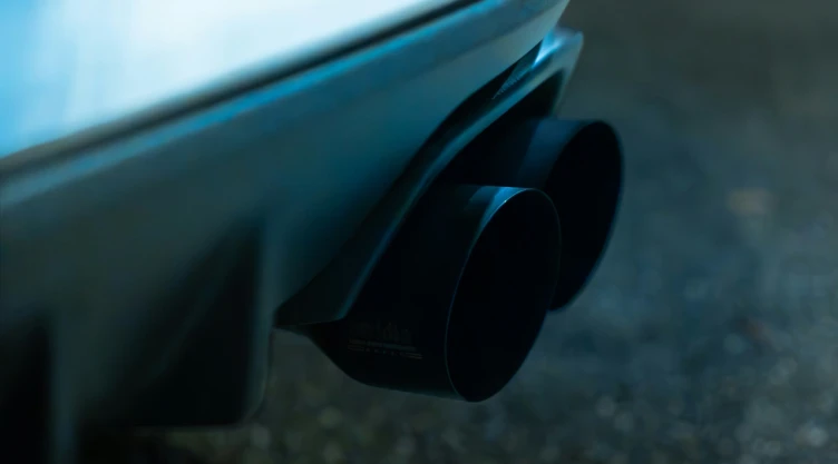 Escape de auto.