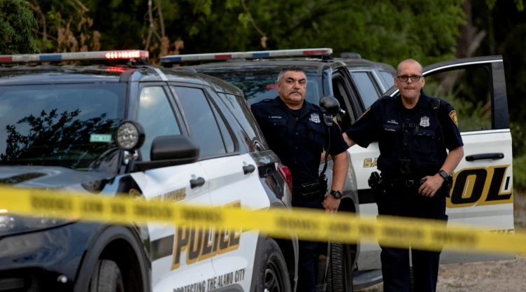 que se sabe trailer migrantes texas