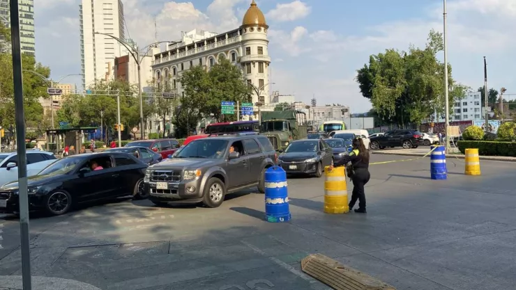 Autos que descansan este viernes por el programa Hoy No Circula en CDMX