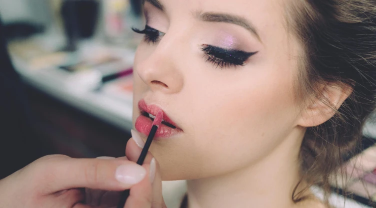 maquillaje (3).png