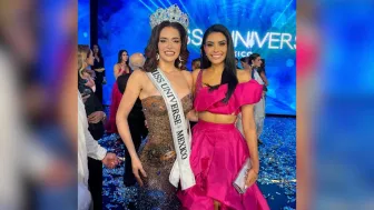 Kristal Silva con María Fernanda Beltrán, actual Miss Universo México.