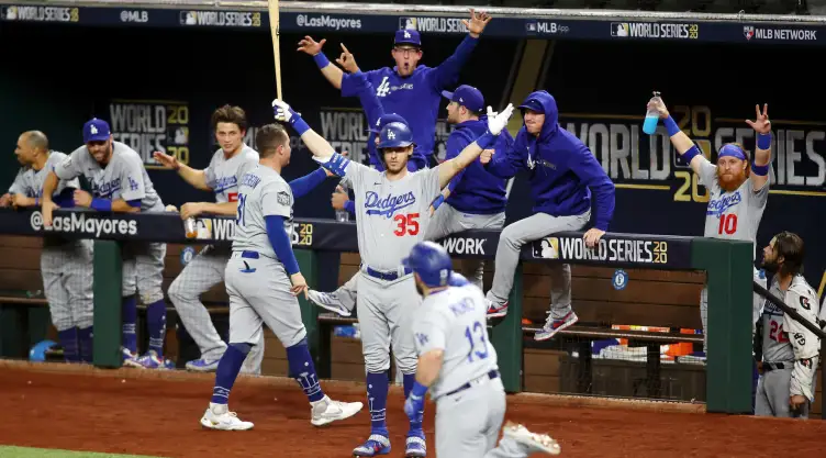 dodgers a un juego de la serie mundial.jpg