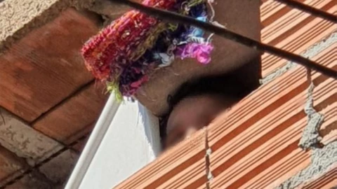 Rescatan a ni&ntilde;o que permaneci&oacute; encadenado un mes en Brasil. 