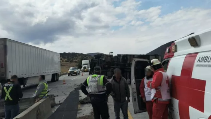 Tráiler volcó y generó cierre en la autopista Arco Norte hoy: Afectaciones y rutas alternas