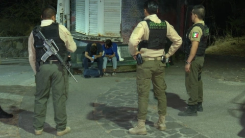 policias rescatan a menores.jpg