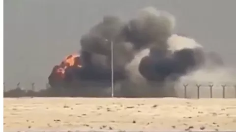 ¡Terminó en catástrofe! Piloto del Ejército MUERE tras ESTRELLARSE en una exhibición aérea (VIDEO FUERTE).jpg