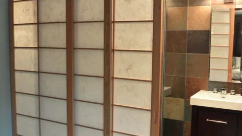 4 ideas para reemplazar puerta de tu baño por opciones más aesthetic
