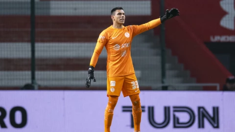 Luis Ángel Malagón con América