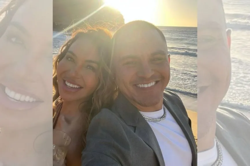 Chiquis en el mar.jpg