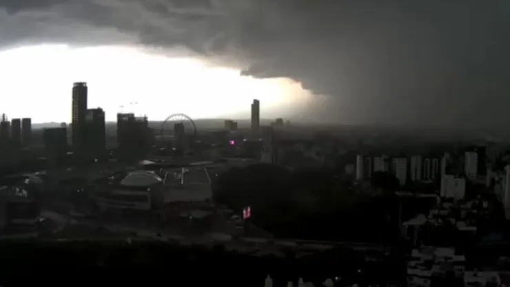 Nube de tormenta en Puebla hoy
