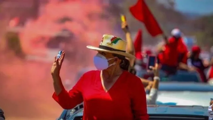 honduras-exconvicto-eua-mujer-expresidente-candidatos-presidenciales.jpg