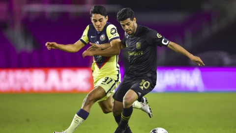 Carlos Vela ante el Am&eacute;rica