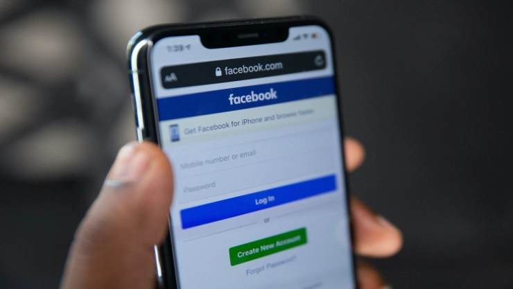 Reportan caída de Facebook y servicios de Meta