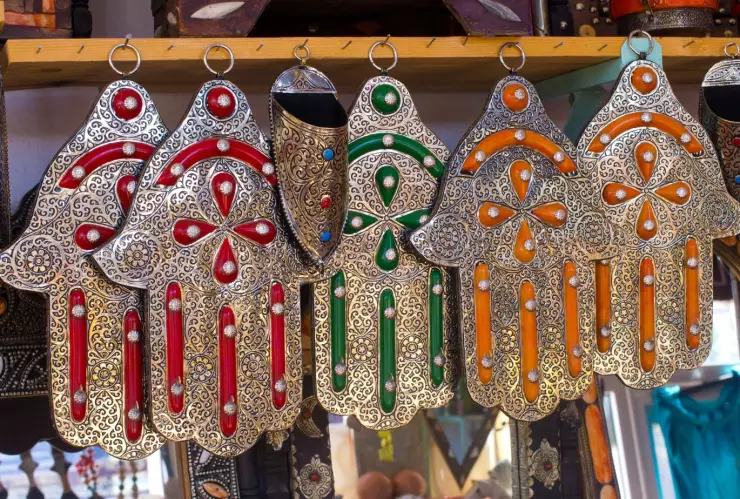 ¿Cómo hacer amuletos para proteger tu casa?