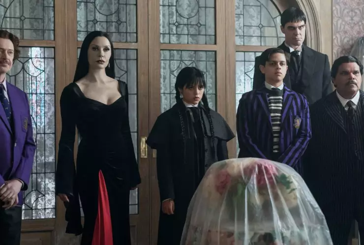 Tráiler de la temporada 2 de Merlina