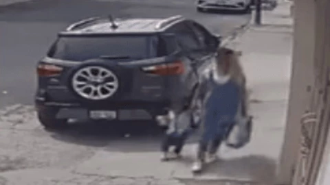 La mujer abandonó a la niña en una calle de la Álvaro Obregón.