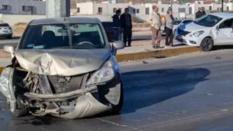 Choque múltiple en la Tecnológico