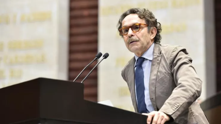 Gabriel Quadri se baja de contienda del Frente Amplio por México