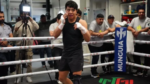 Jaime Munguía boxeador invicto