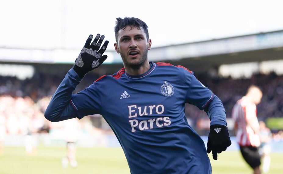 El noveno gol de Santiago Giménez en la Eredivisie (VIDEO)