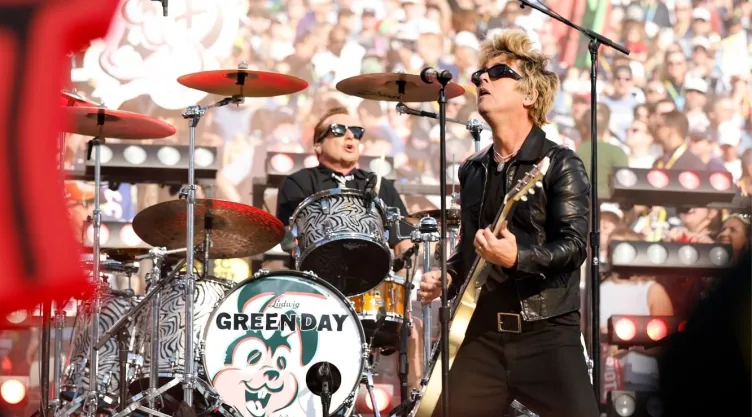 Super Bowl 2026: así fue la presentación de Green Day antes del partido Patriots vs. Seahawks