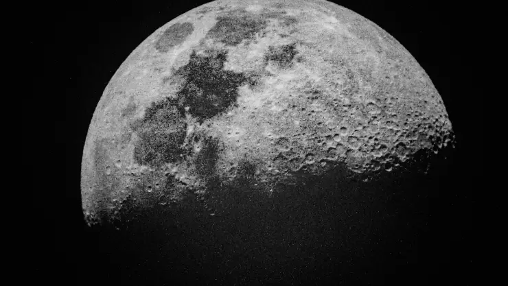 Luna llena de noviembre; ¿por qué se verá más grande y brillante hoy 4 noviembre de 2025?
