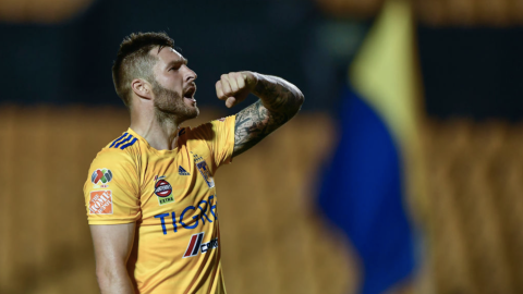 Gignac al nivel de Neymar