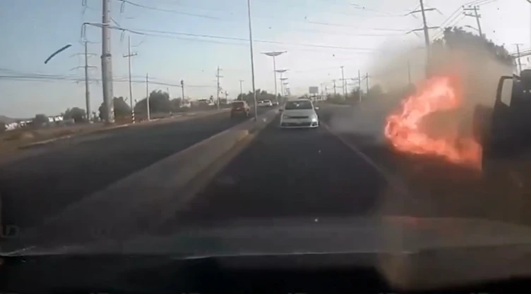 explota-camioneta-en-tecamac-mueren-dos-hombres-uno-seria-el-payin-operador-criminal