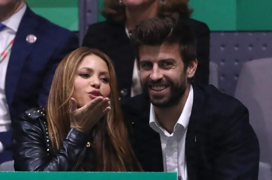 Gerard Piqué y Shakira también estuvieron dentro del ojo del huracán por la supuesta infidelidad del ex futbolista.