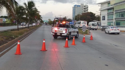 Tráfico en Cancún HOY: 6 cierres viales y uno parcial en la avenida Tulum en la ciudad