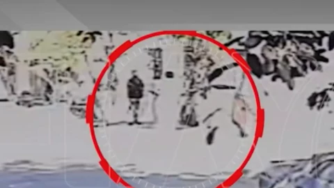 mujer murió al intentar proteger a su hijo de la pirotecnia