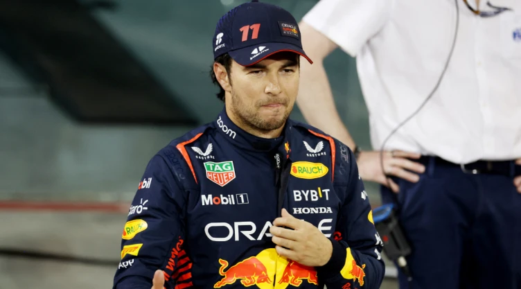 Checo Pérez en el Gran Premio de Baréin