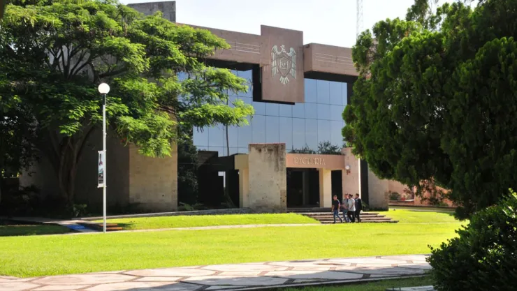 universidad-colima-estudiantes-se-unen-paro-reforma-poder-judicial
