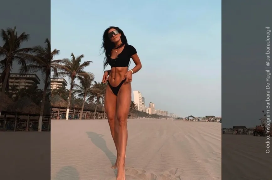 Bárbara De Regil Traje De Baño.jpg