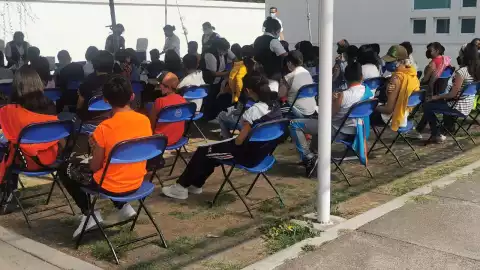Vacuna contra Covid para menores en 38 municipios de Edomex